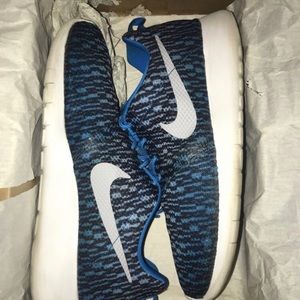 NIKE ROSHE BLUE PRINT 6.5